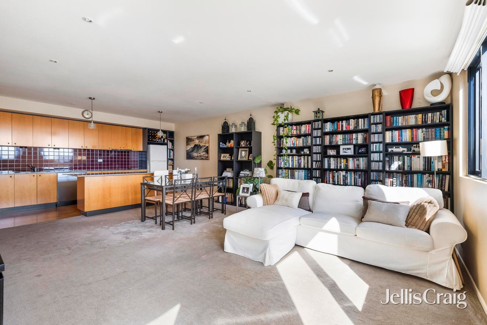 611/8 Howard Street, Richmond image 2