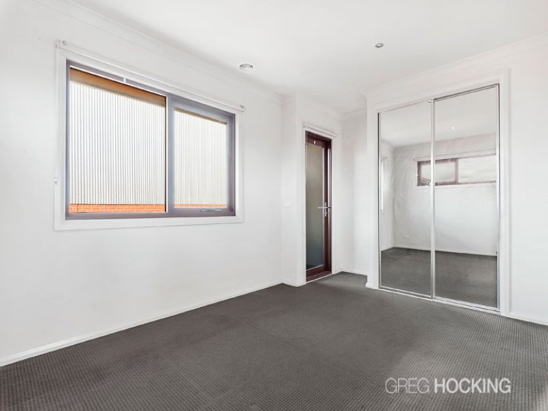 6/11D Murray Street, Yarraville image 5