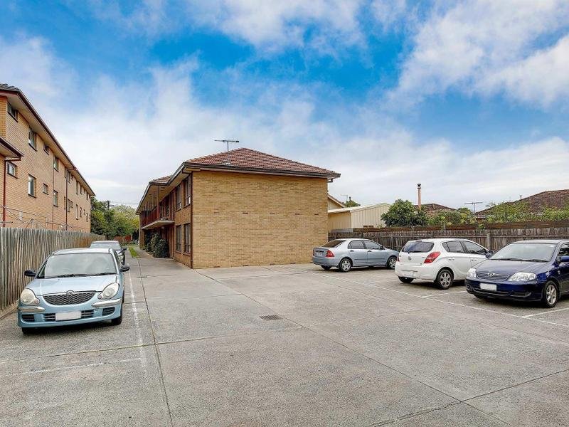 6 / 12 Carmichael Street WEST FOOTSCRAY