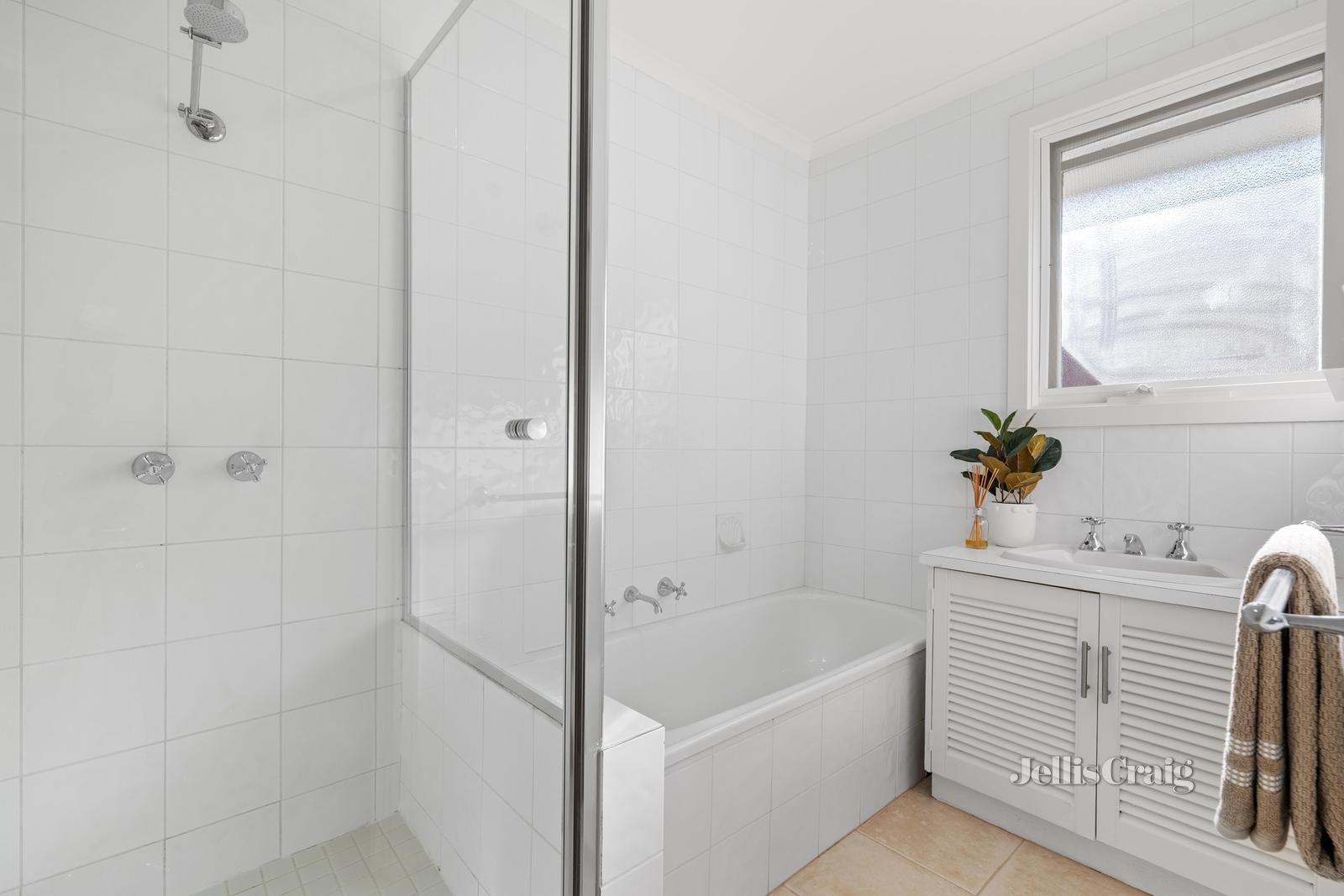 6/12 Harrison Street, Mitcham image 6