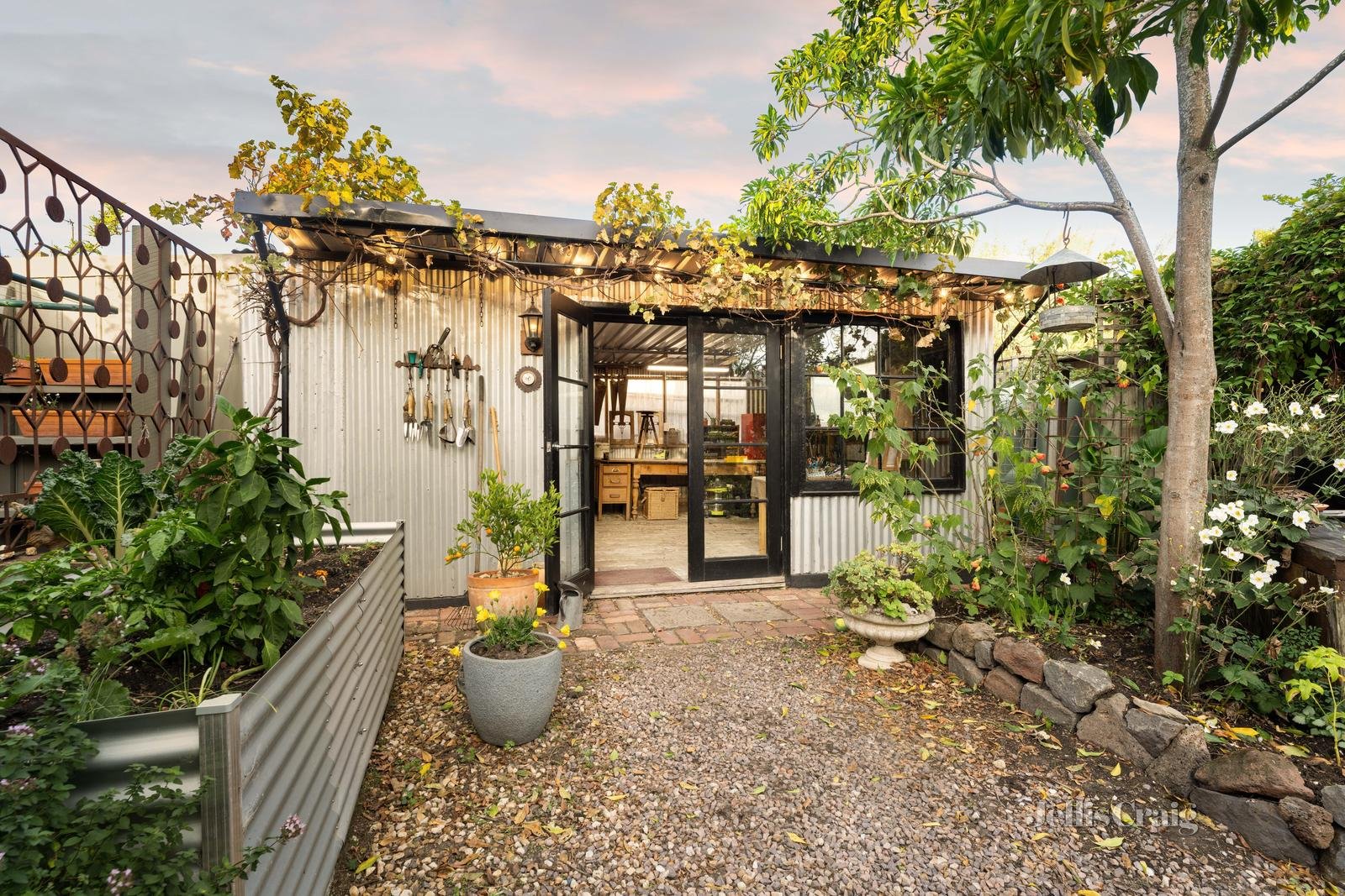 612 Lydiard Street North, Soldiers Hill image 21
