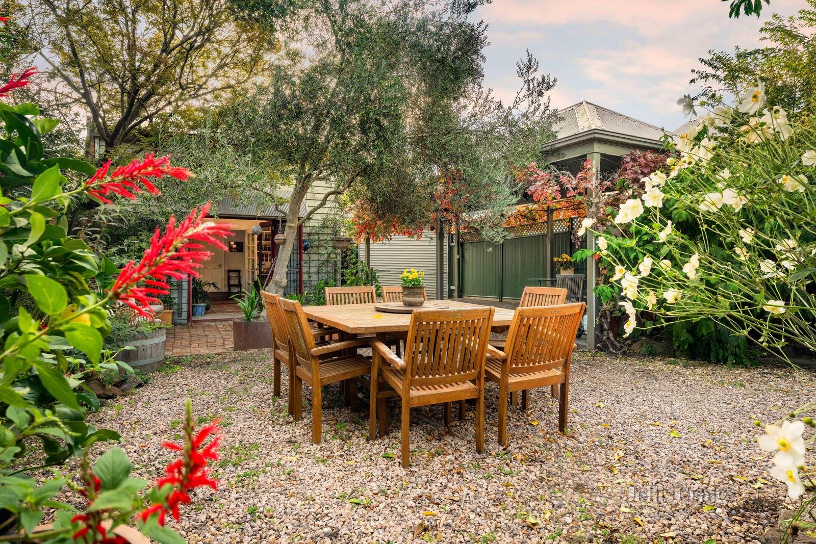 612 Lydiard Street North, Soldiers Hill image 24
