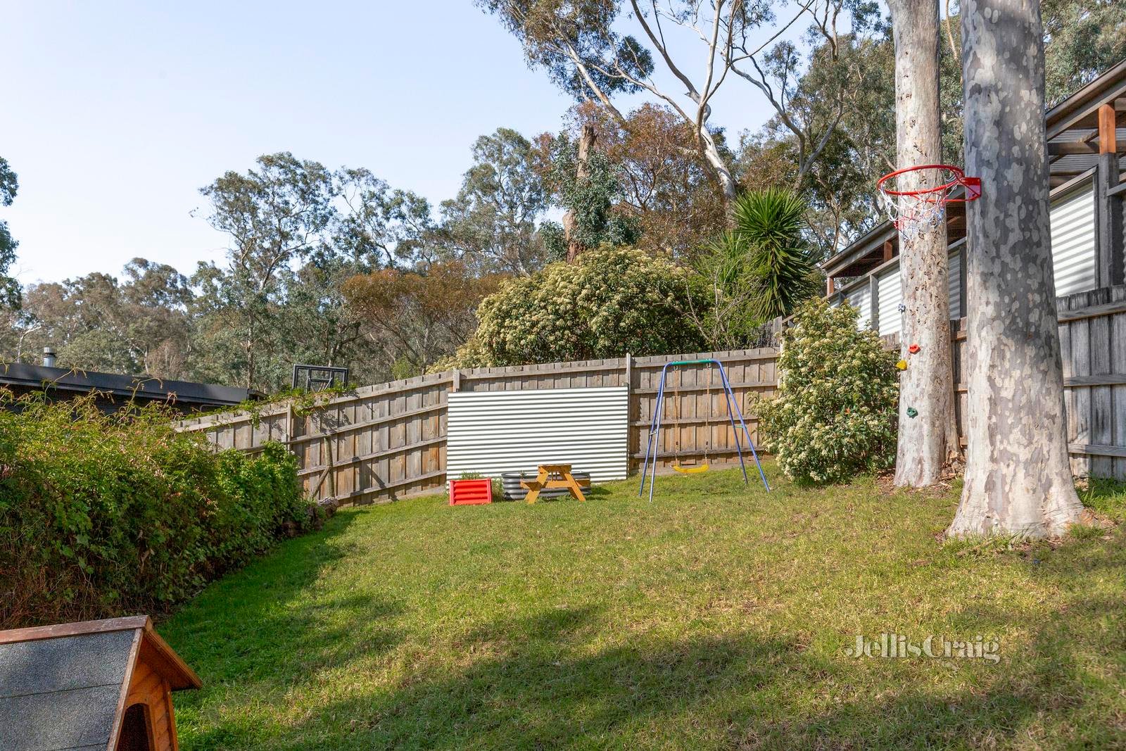 612 Main Road, Eltham image 18