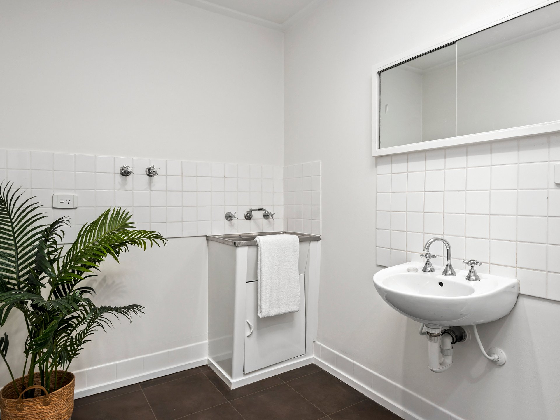 6/12 Mary Street, Hamlyn Heights image 8