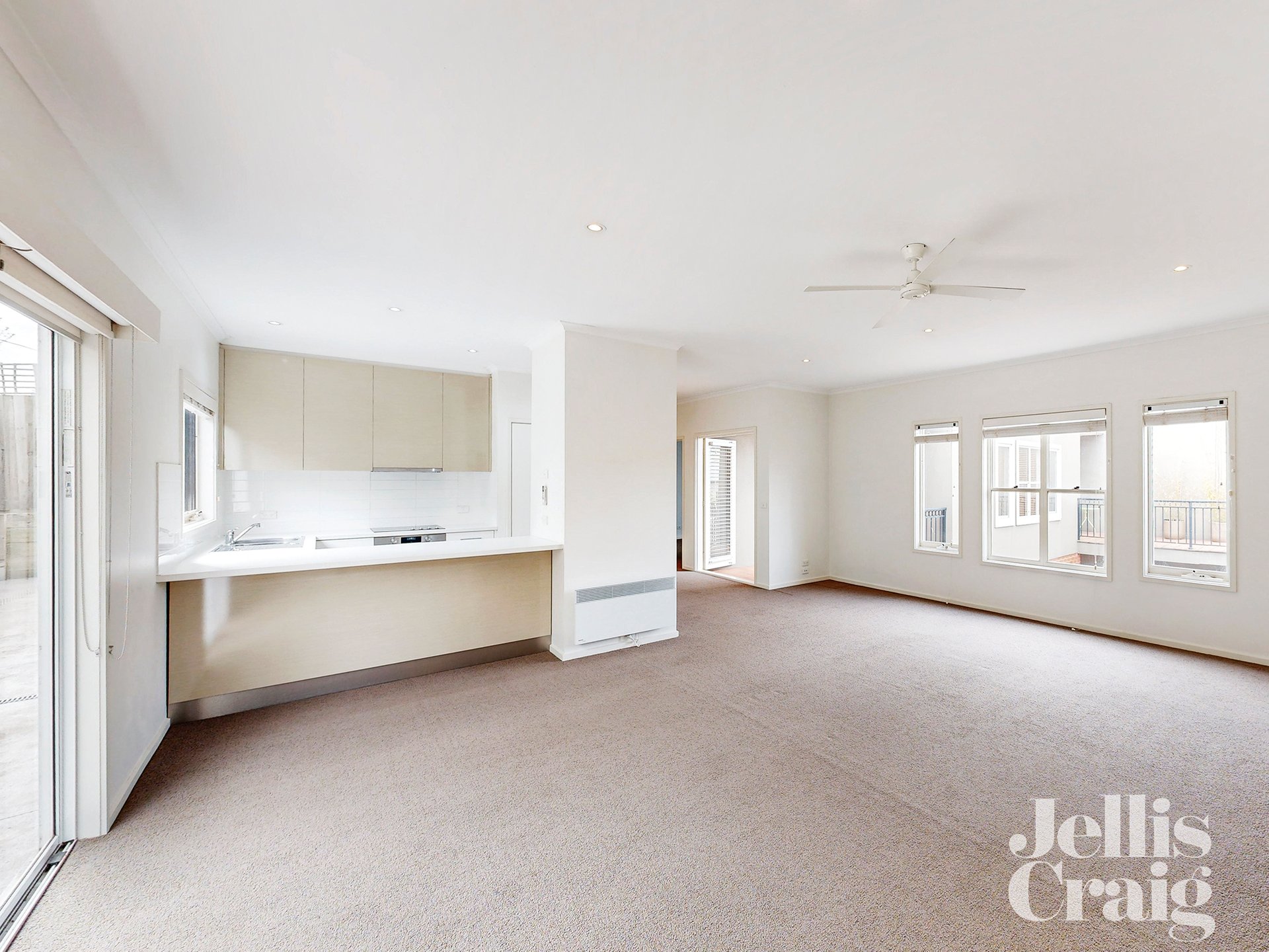 6/120 Newman Street, Kensington image 3