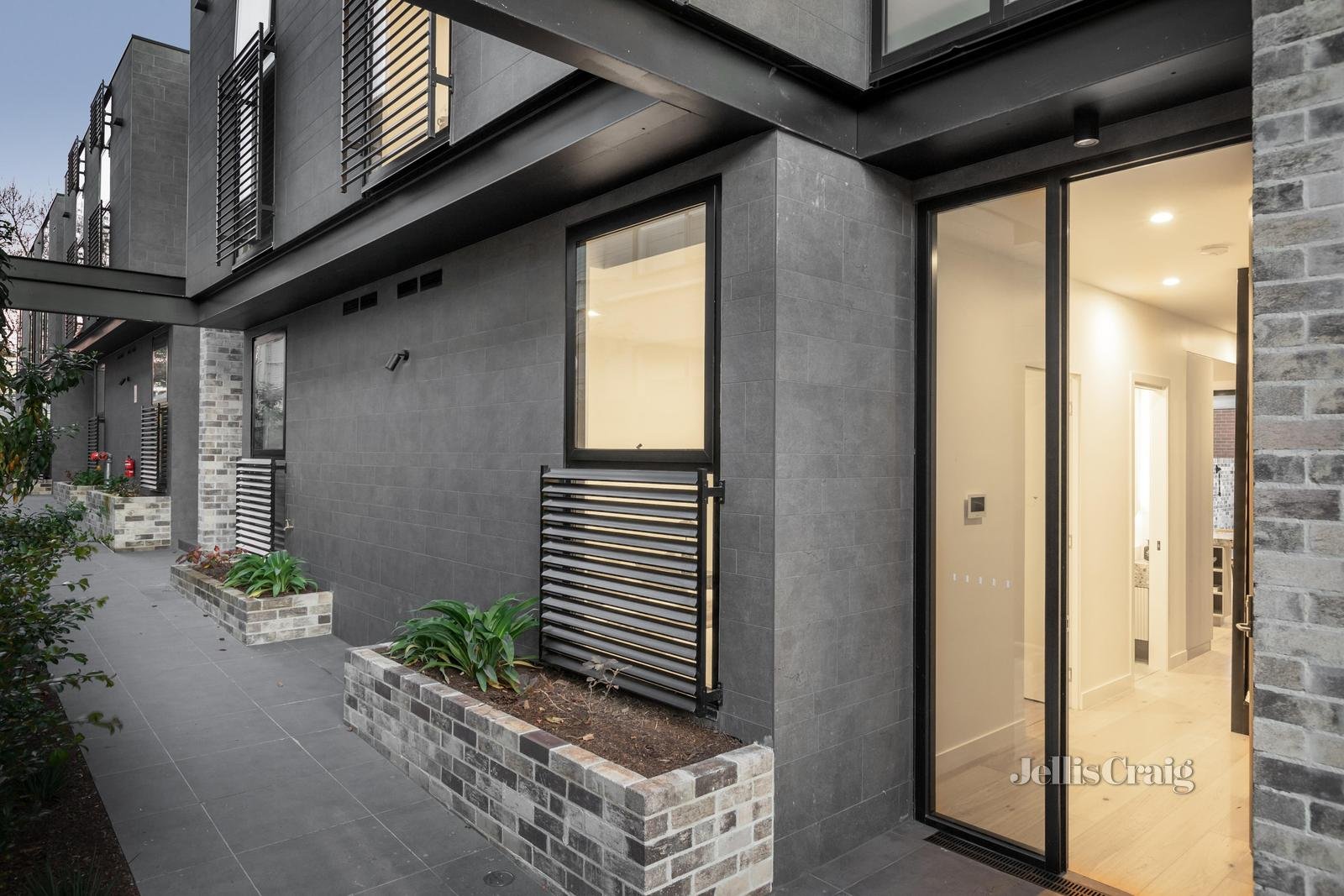 6/121 Chomley Street, Prahran image 11