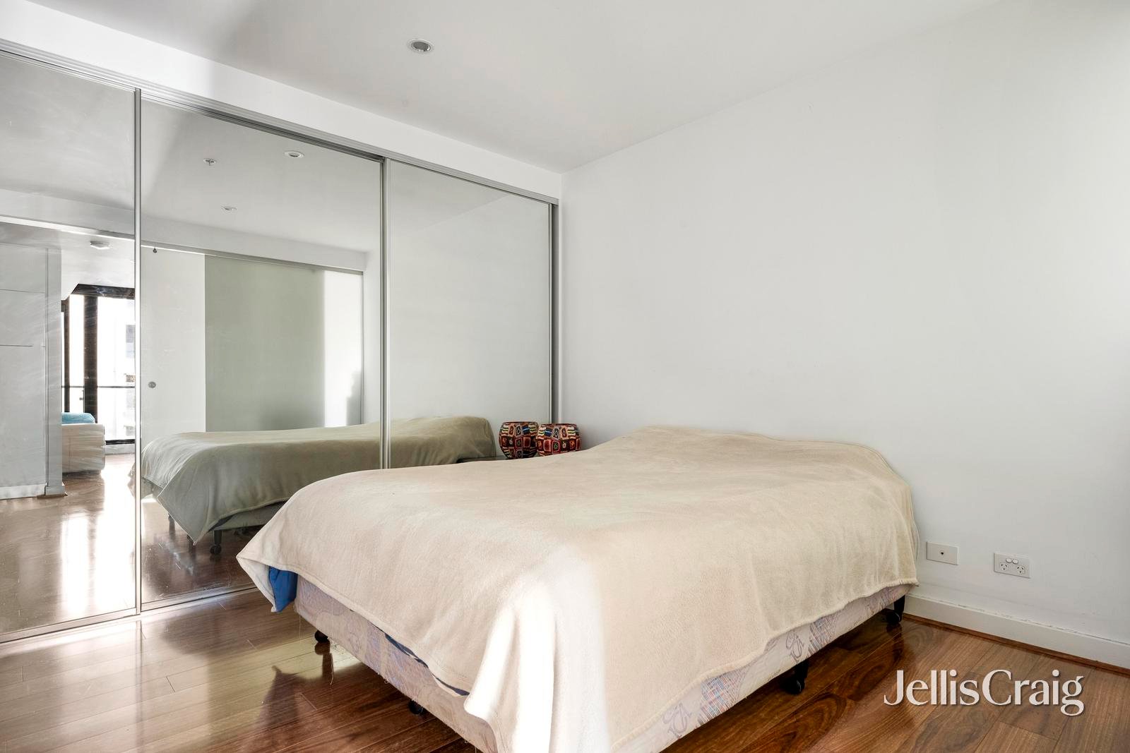 612/338 Kings Way, South Melbourne image 8