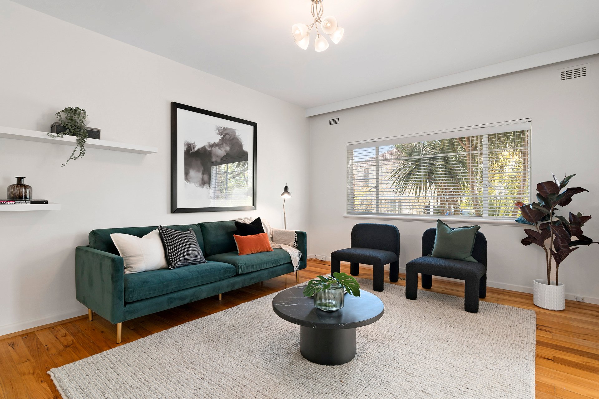 Property Gallery Thumbnail 2