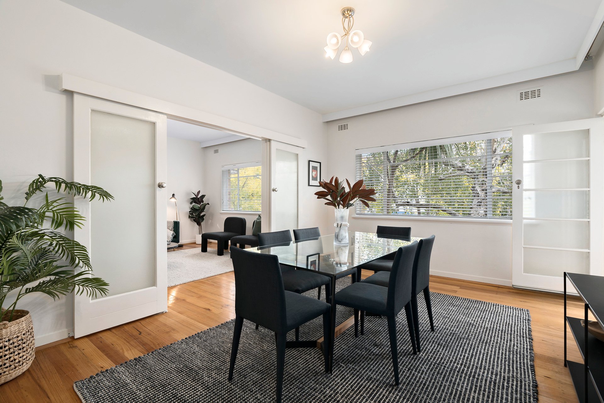 Property Gallery Thumbnail 4