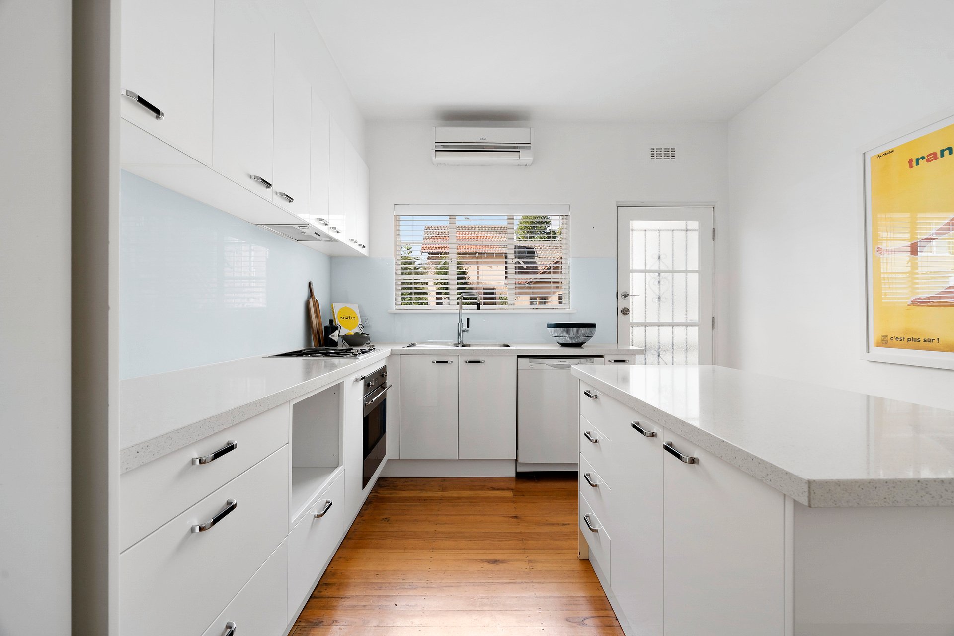 Property Gallery Thumbnail 6