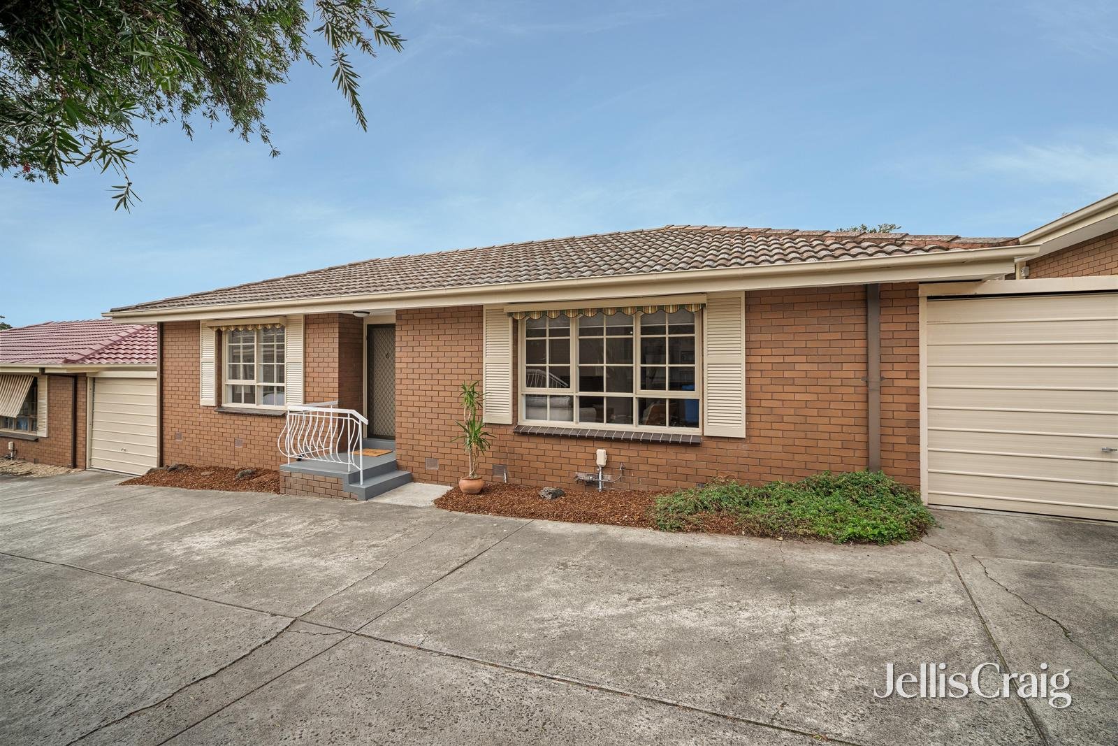 6/125 Park Road, Cheltenham image 1