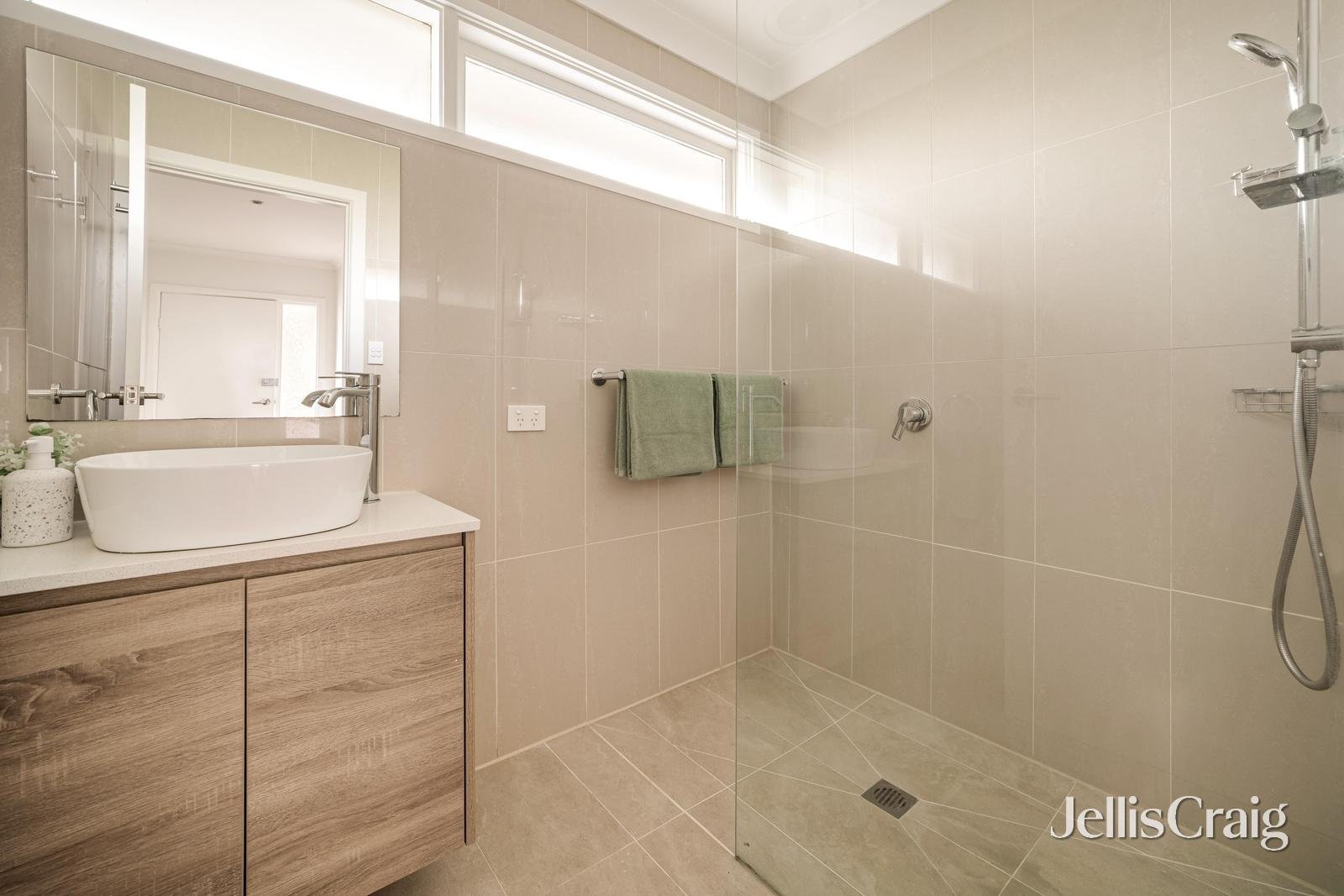 6/125 Park Road, Cheltenham image 9