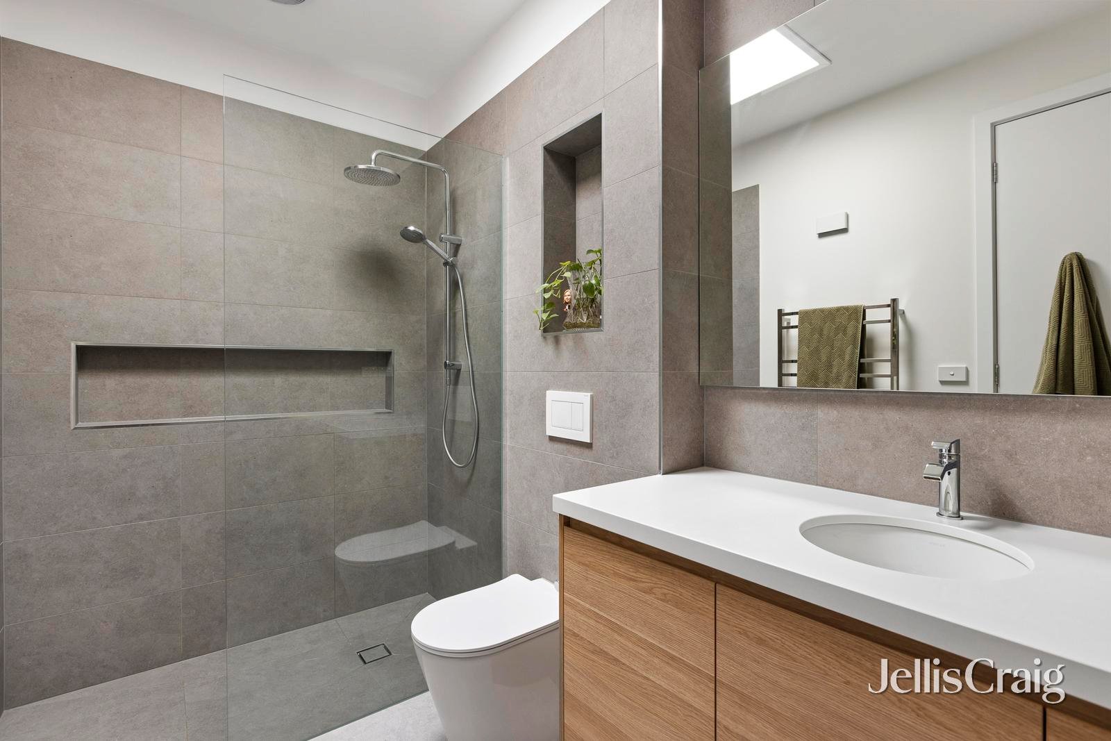 6/126-128 Burnley Street, Richmond image 6