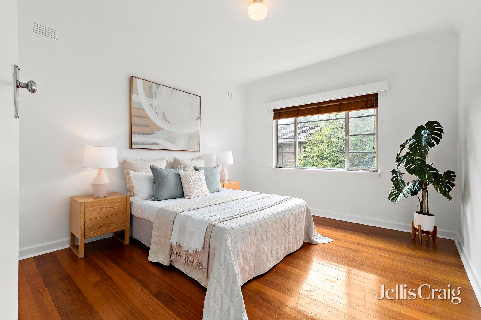 6/127 Glen Huntly Road, Elwood image 9