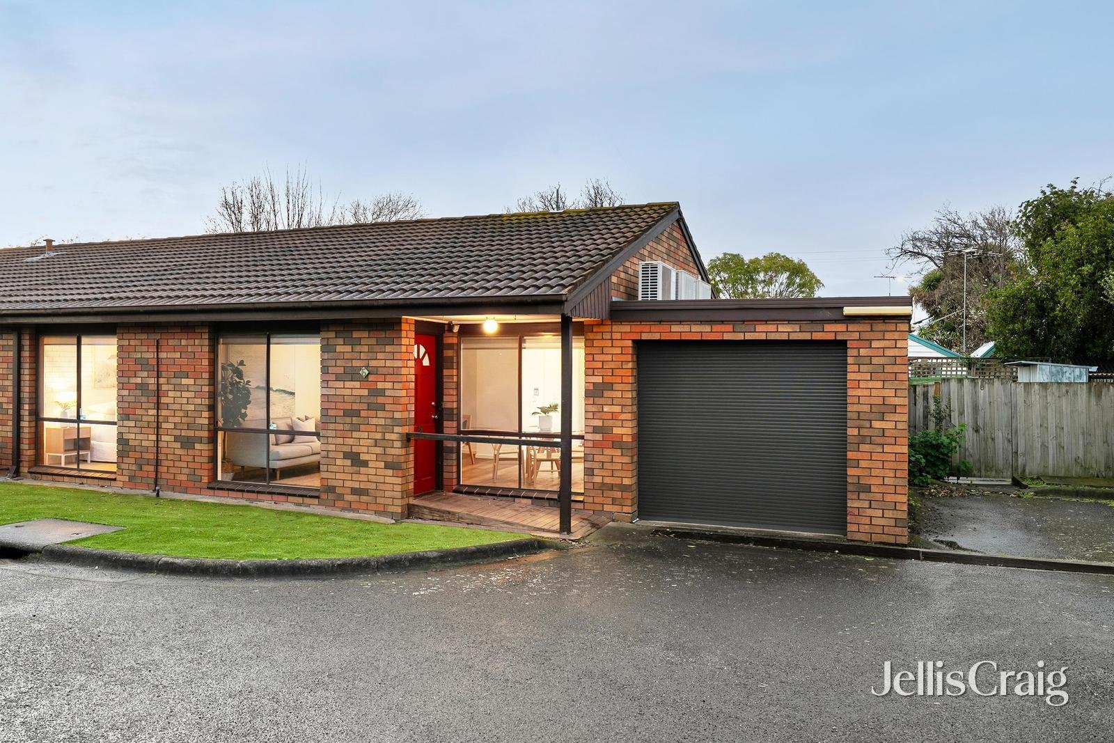 6/128 Elizabeth Street, Geelong West image 1