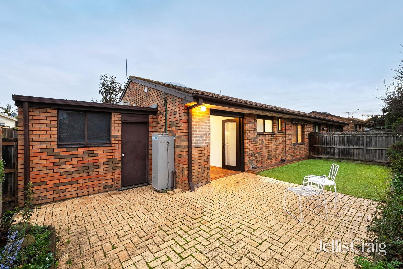 6/128 Elizabeth Street, Geelong West image 9