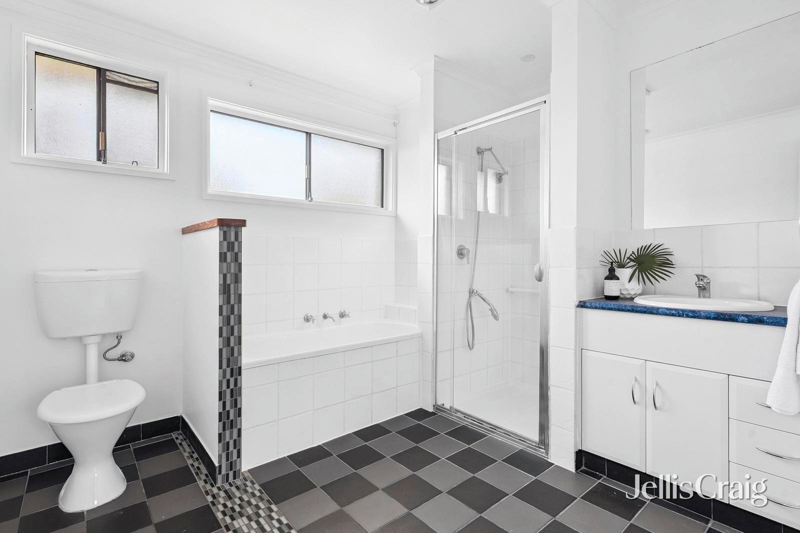 6/128 Elizabeth Street, Geelong West image 12