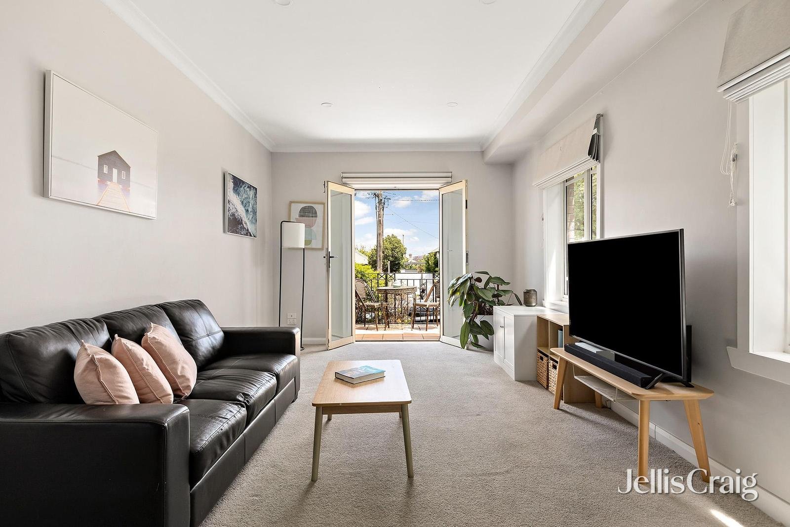 6/128 Maribyrnong Road, Moonee&nbsp;Ponds image 2
