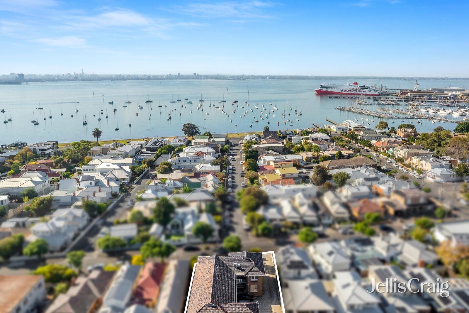 6/13 Dover Road, Williamstown image 11