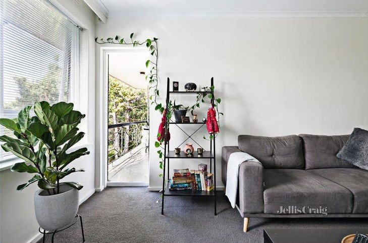 6/13 Emily Street, Carnegie image 4