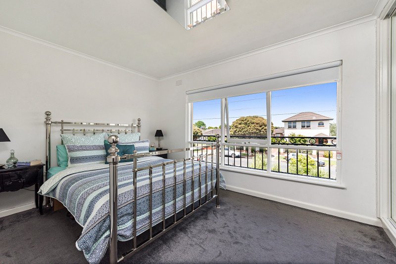6/13 Wattle Avenue, Glen Huntly image 3