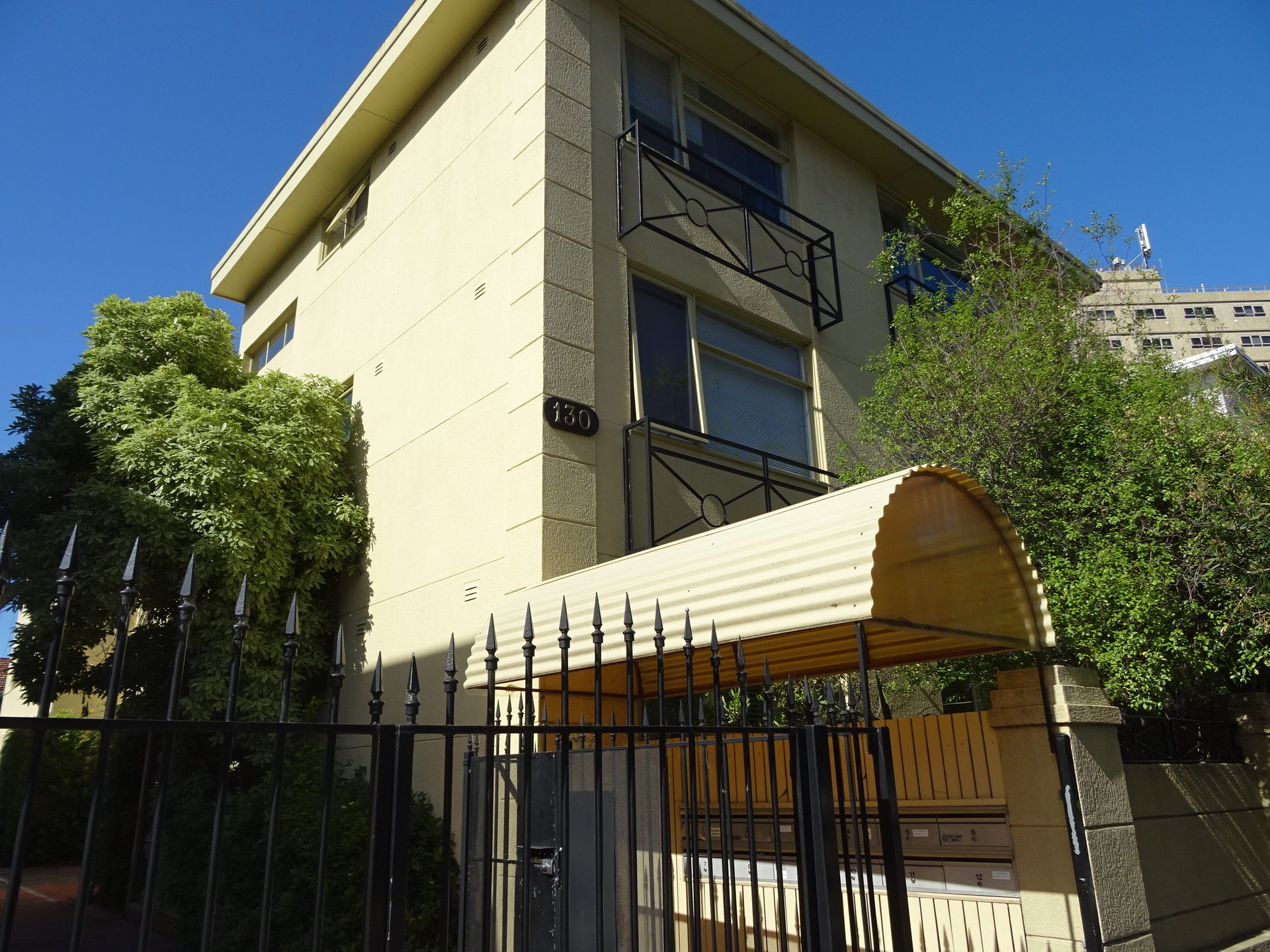 6 / 130 Inkerman Street St Kilda