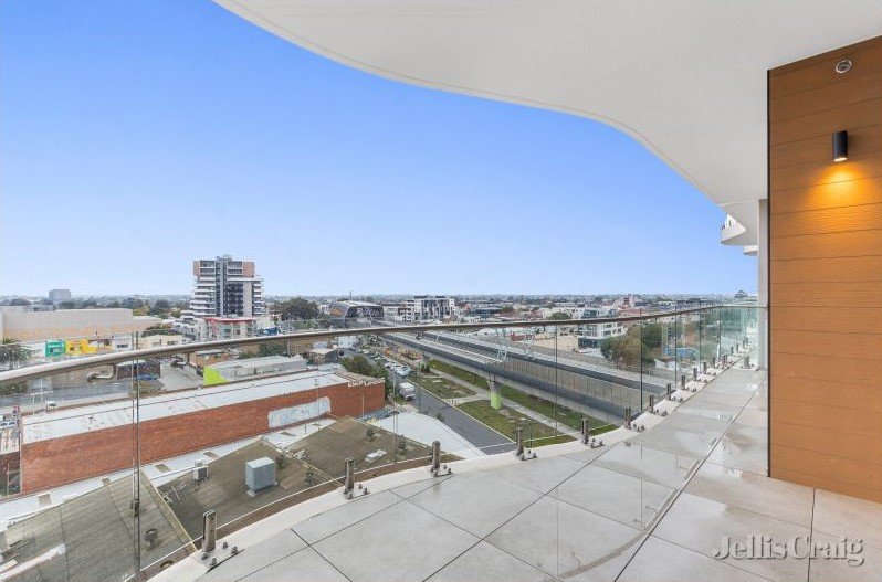 613/1060 Dandenong Road, Carnegie image 5