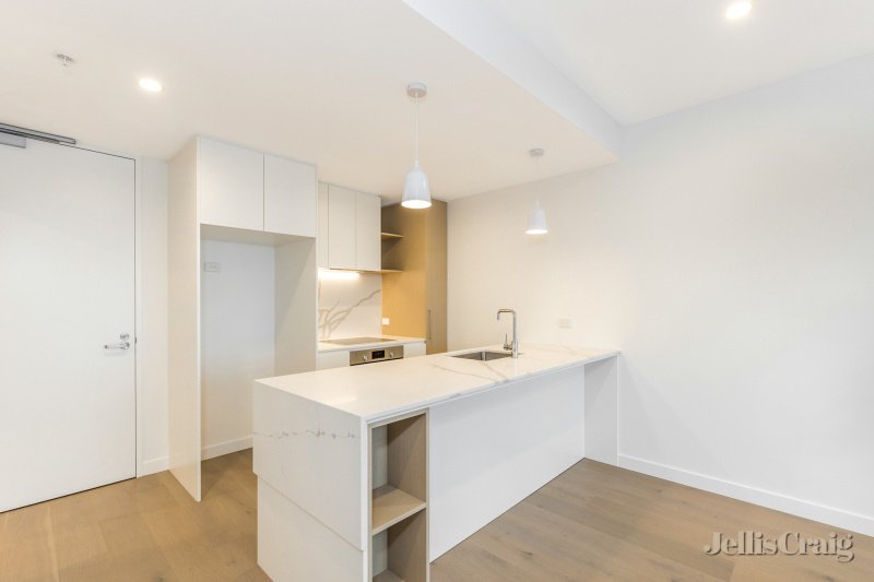 613/1060 Dandenong Road, Carnegie image 1