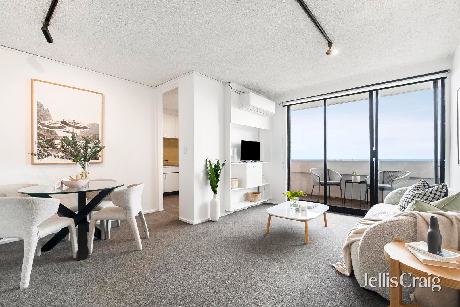 61/313 Beaconsfield Parade, St&nbsp;Kilda&nbsp;West image 2