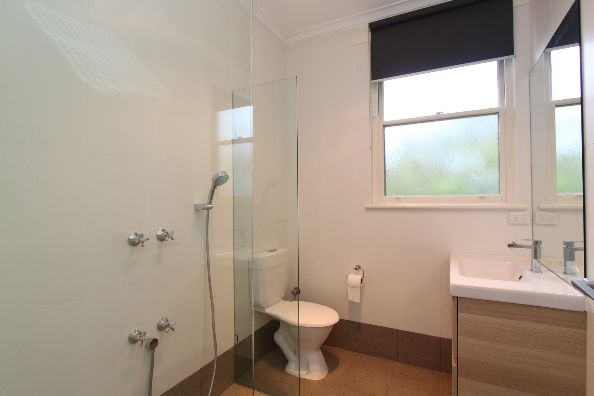 Property Gallery Thumbnail 3