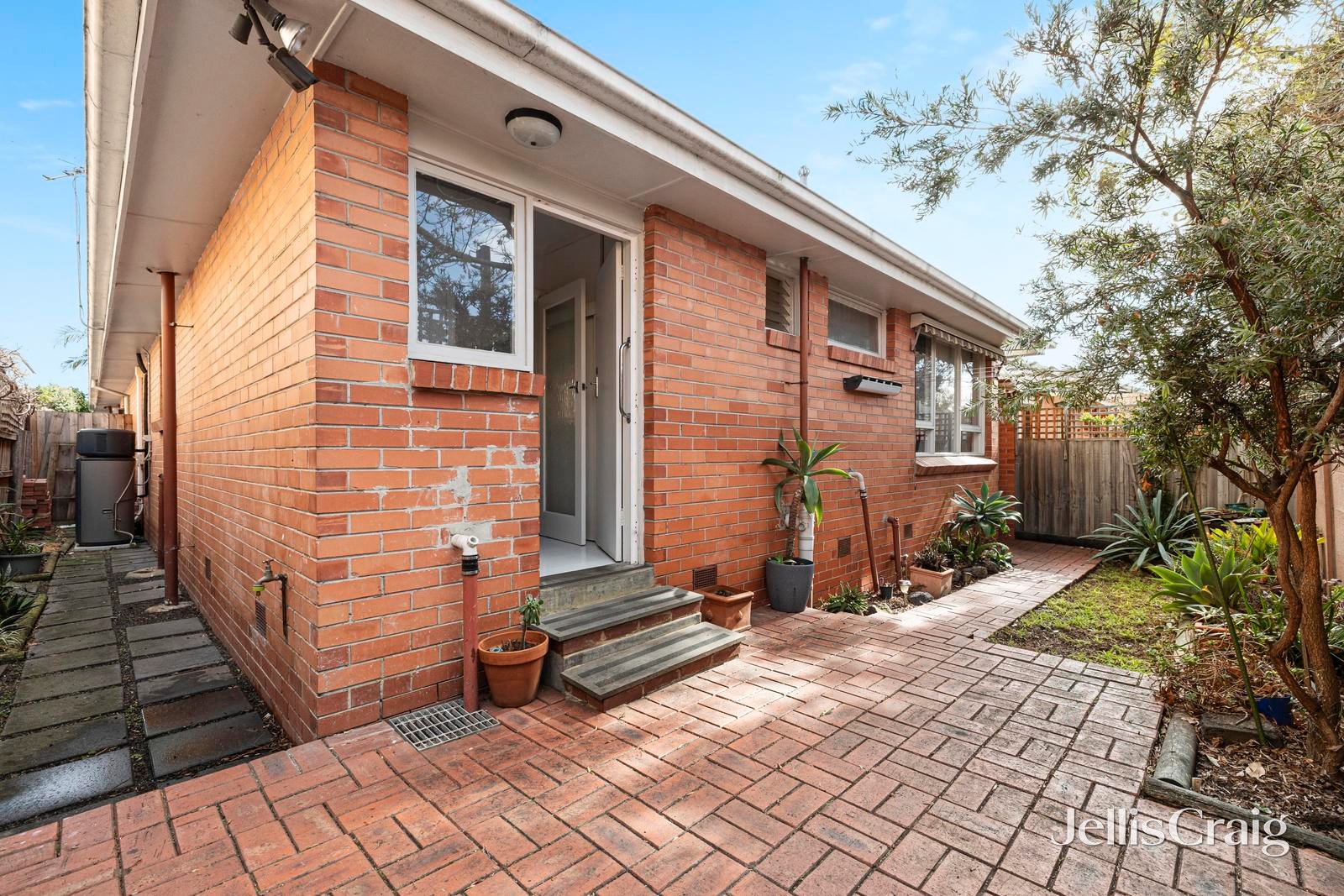 6/138-140 Linacre Road, Hampton image 13