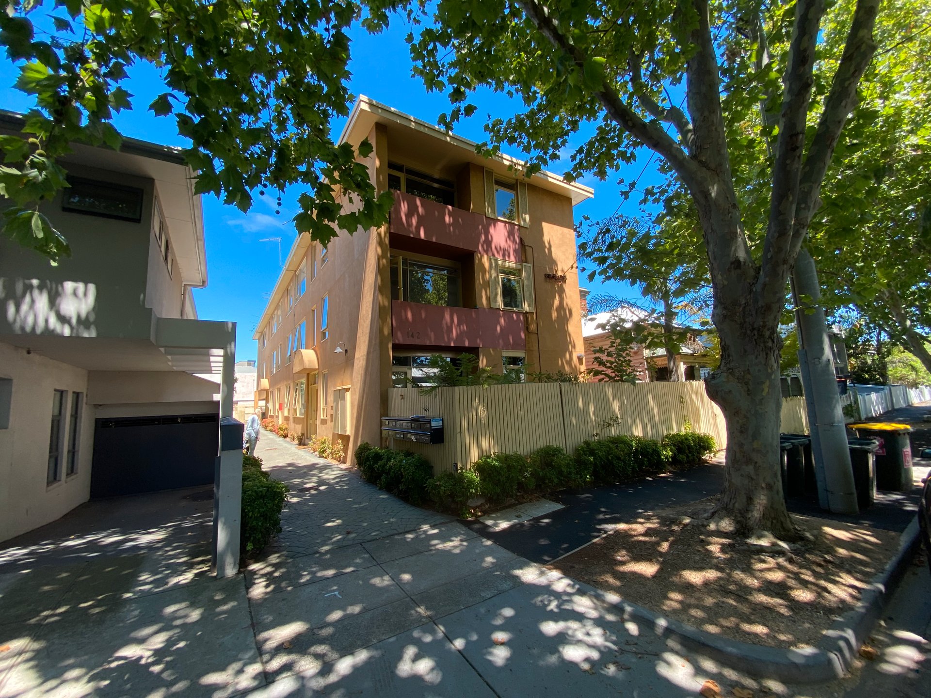 6/142 Clark Street, Port Melbourne image 7
