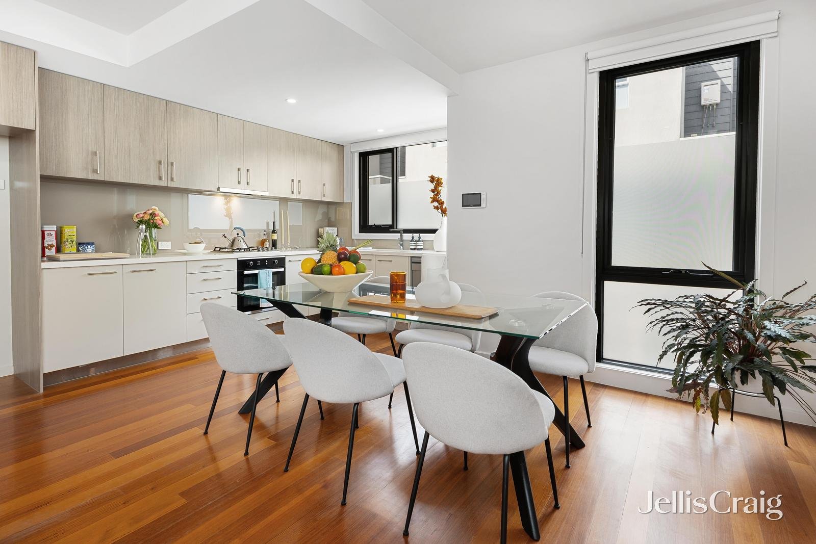 6/146 Thames Street, Box Hill North image 13