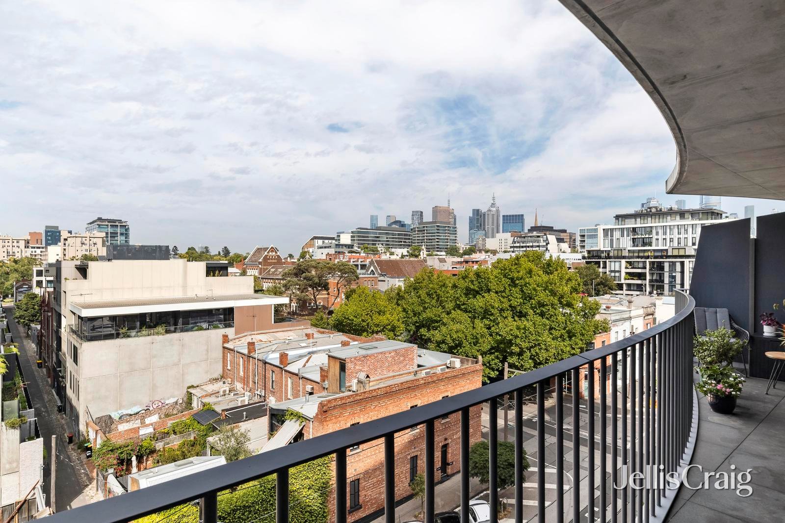 614/68 Cambridge Street, Collingwood image 3