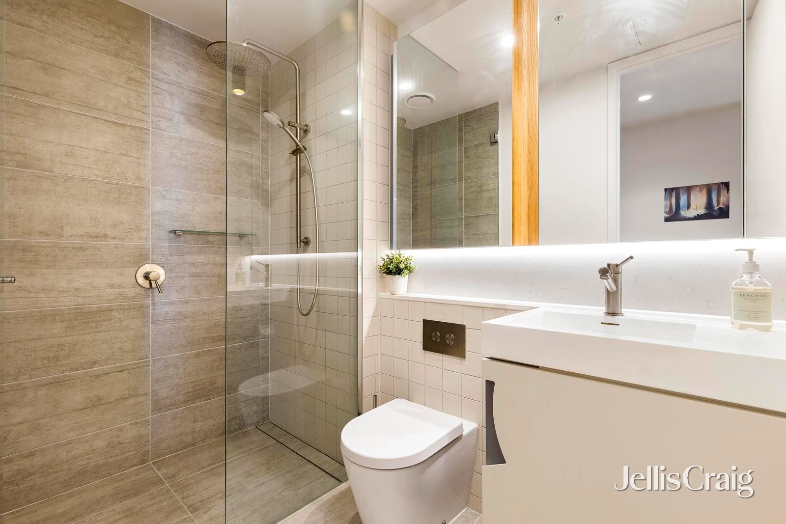 614/68 Cambridge Street, Collingwood image 8