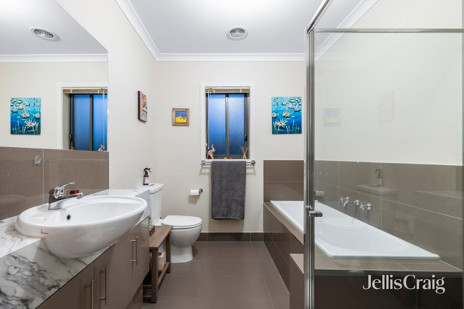 6/15 Dulnain Street, Mount Martha image 9