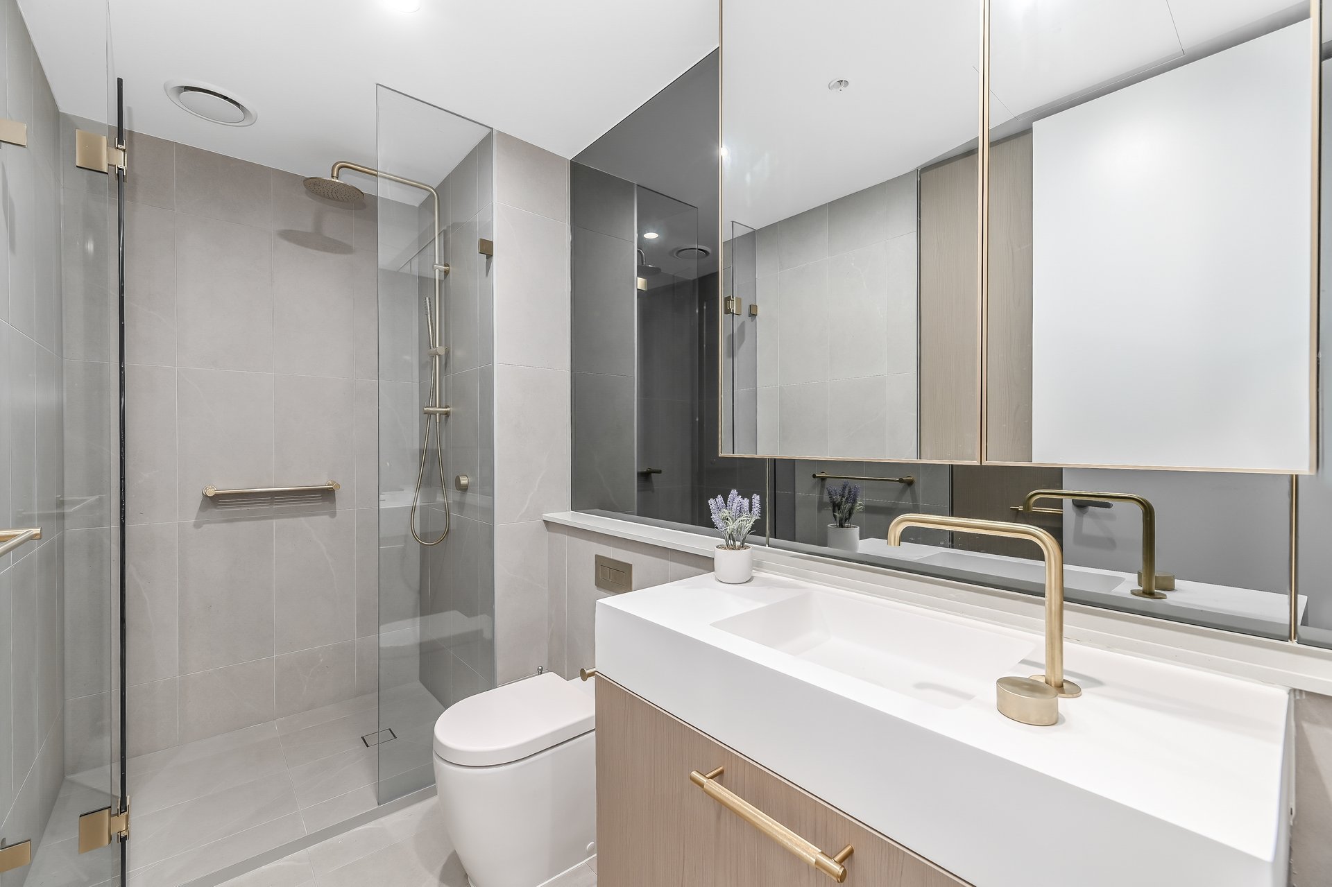 615/23 O'Sullivan Road, Glen Waverley image 6