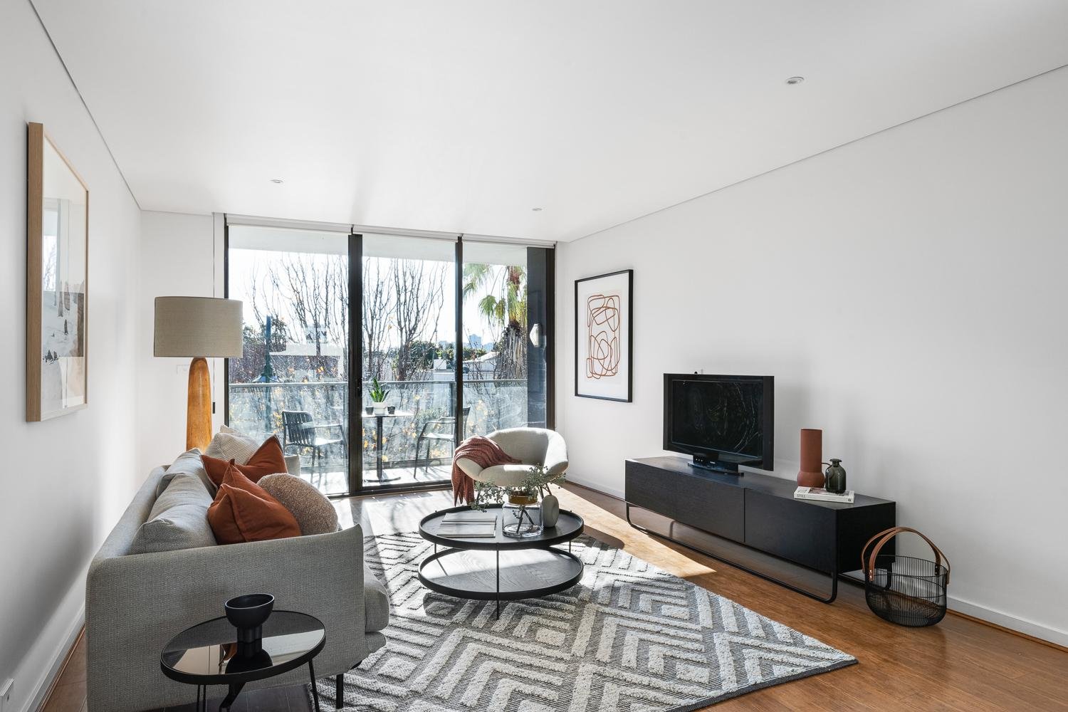 6/153 Beach Street, Port Melbourne image 3