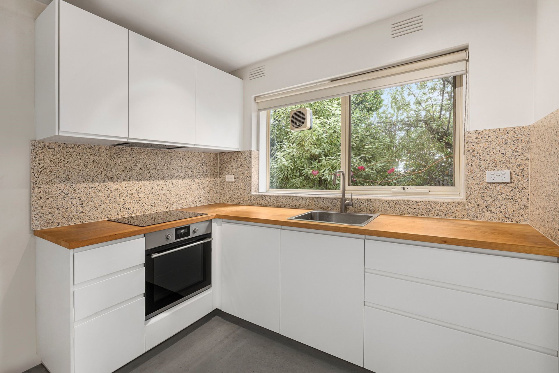 Property Gallery - Main Image