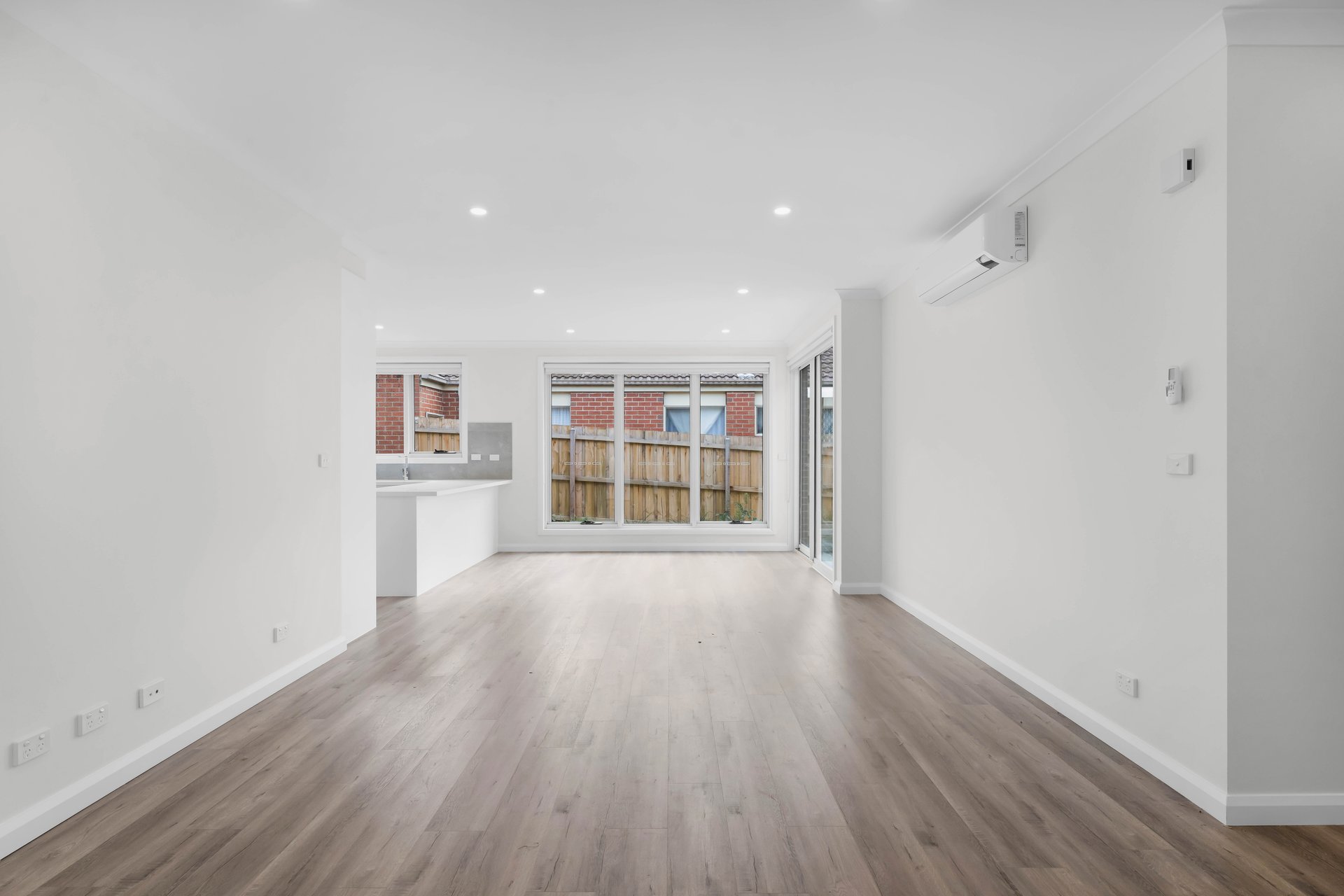6/16 Flower Street, Ferntree&nbsp;Gully image 3