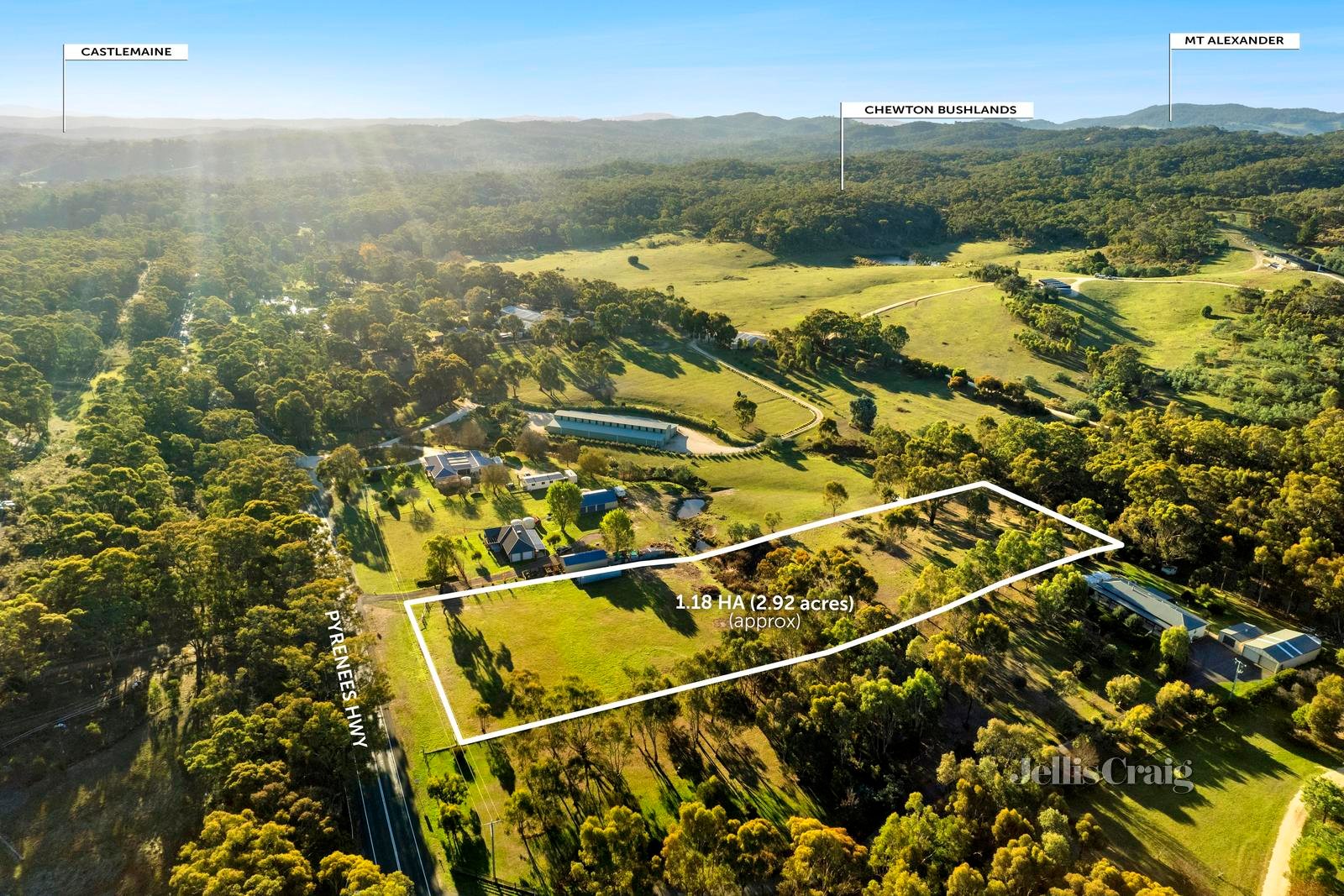 616 Pyrenees Highway, Chewton image 1