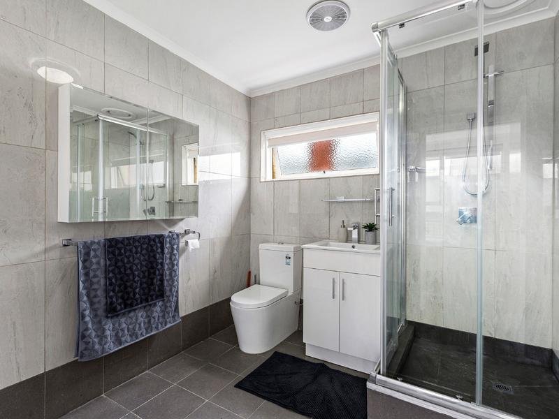 6 / 16 Warleigh Road WEST FOOTSCRAY