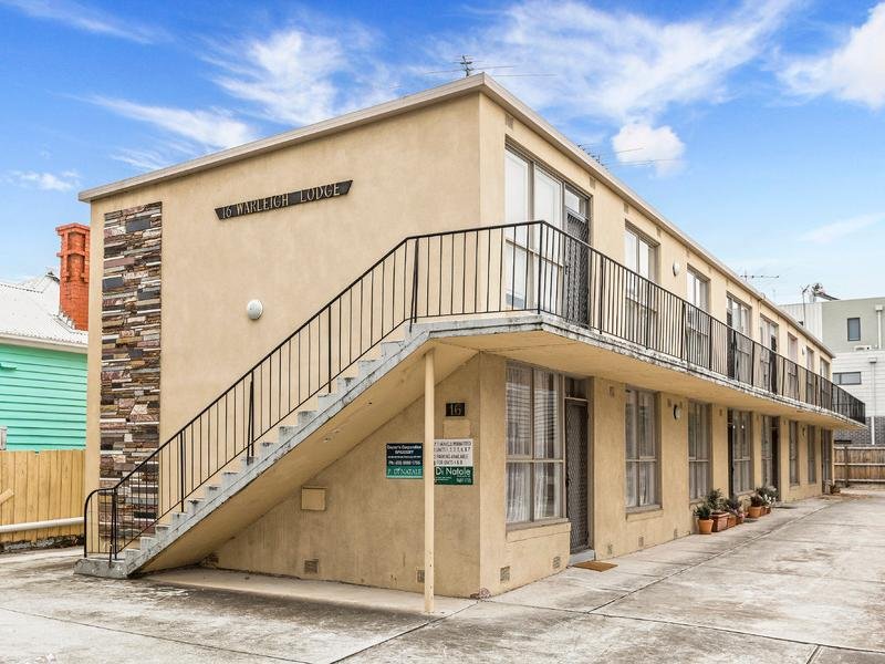6 / 16 Warleigh Road WEST FOOTSCRAY