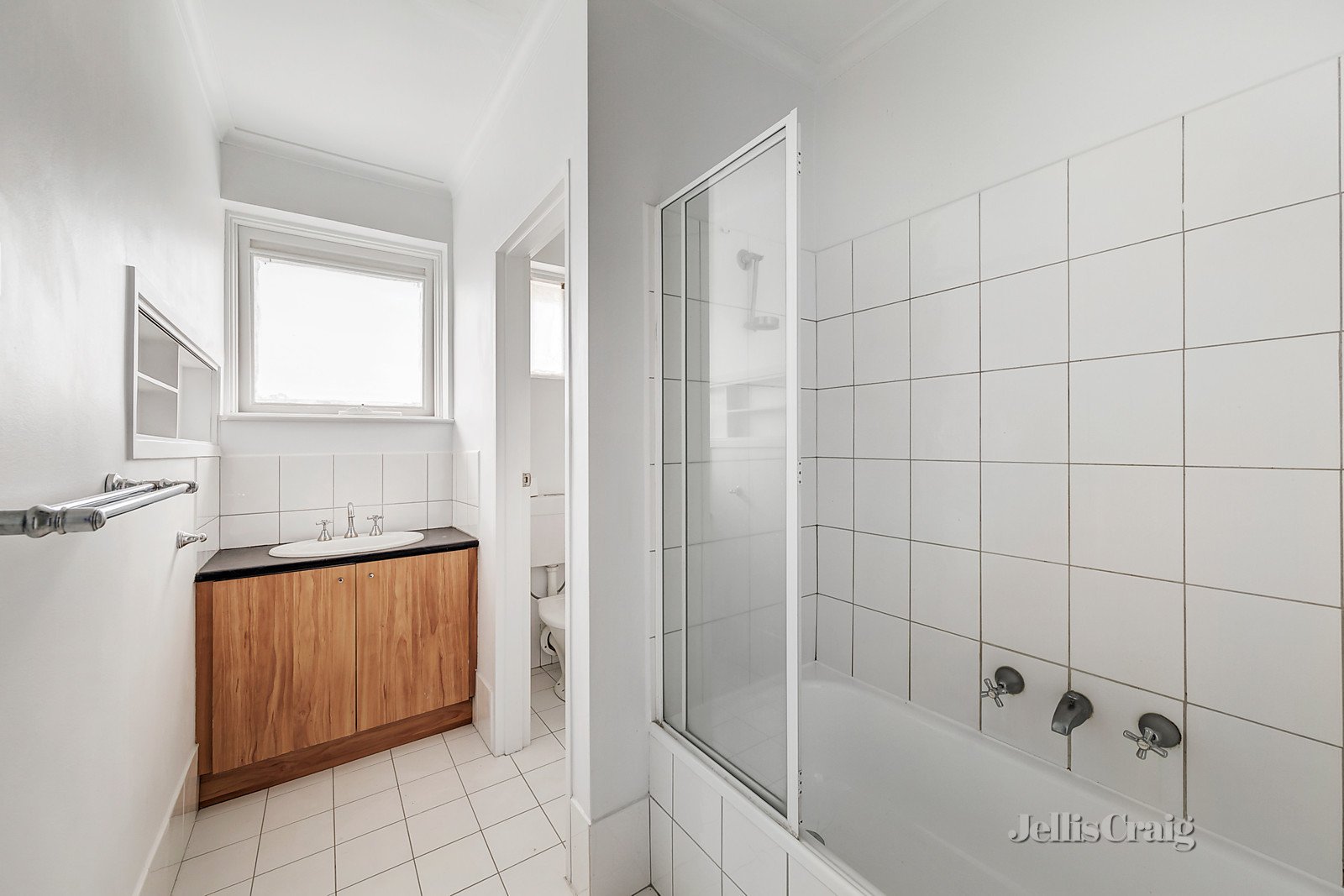 6/162 Leila Road, Carnegie image 5
