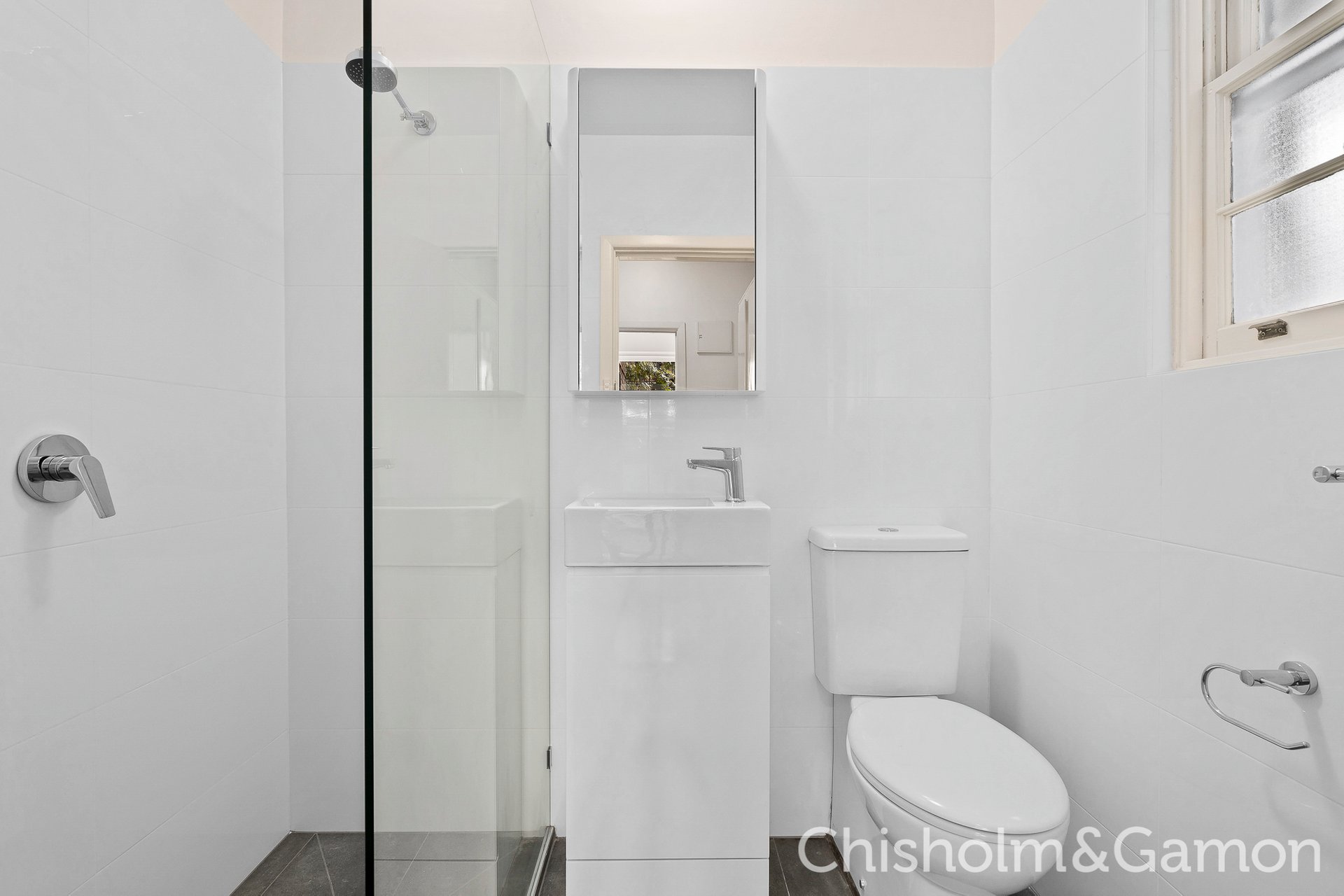 6/169 Ormond Road, Elwood image 5