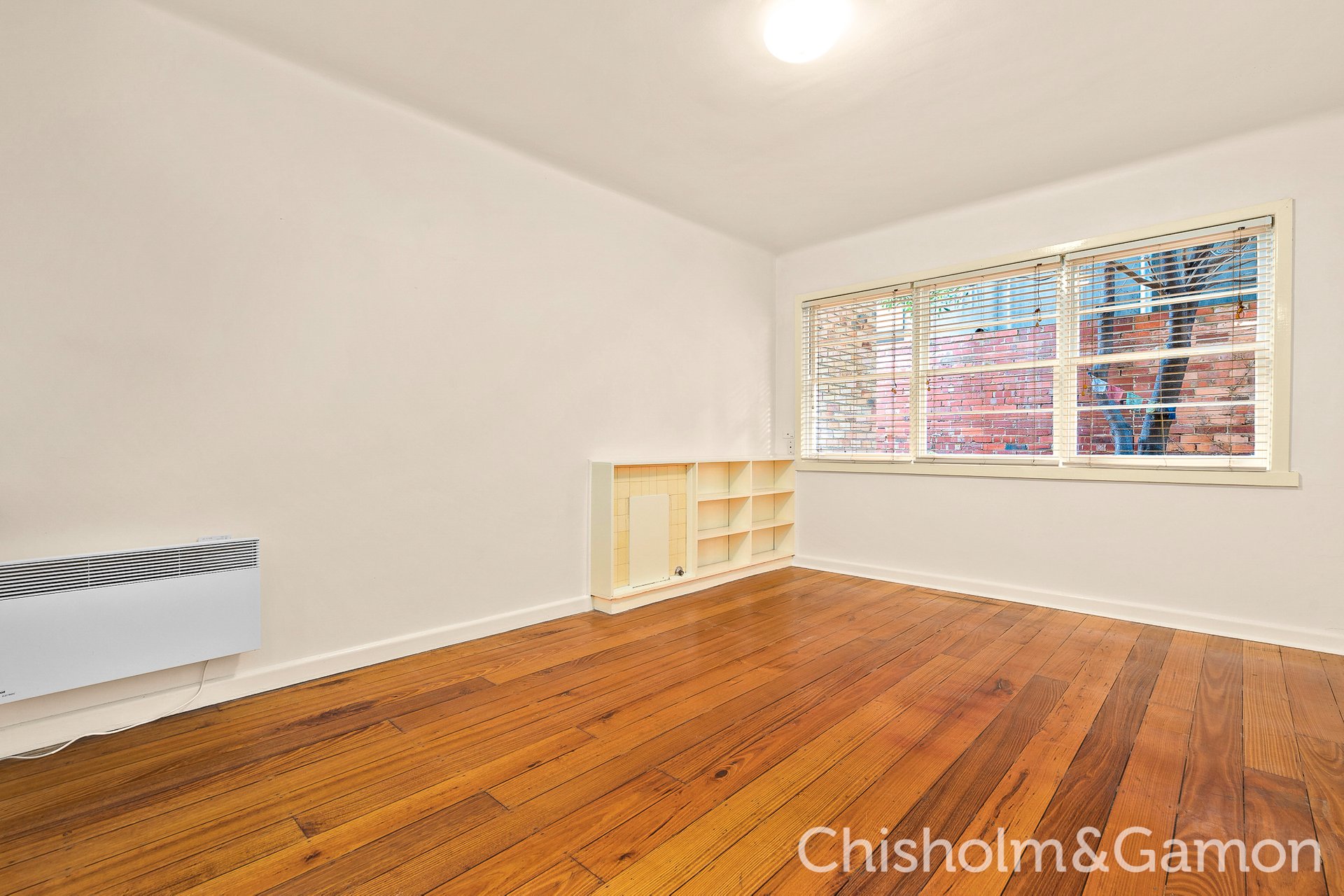 6/169 Ormond Road, Elwood image 2