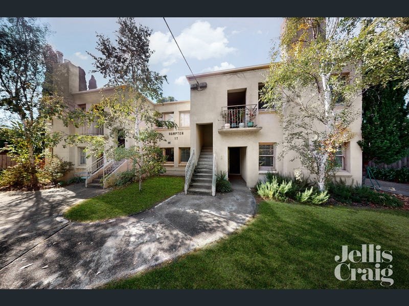 6/17 Kerferd Street, Hampton image 1