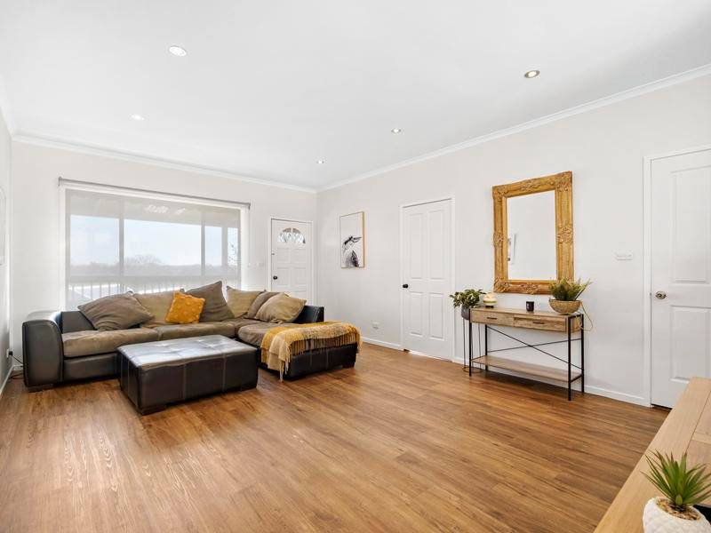 617 Laurie Street, Golden Point image 2