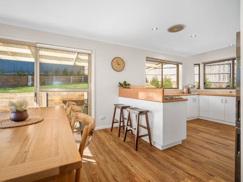 617 Laurie Street, Golden Point image 5