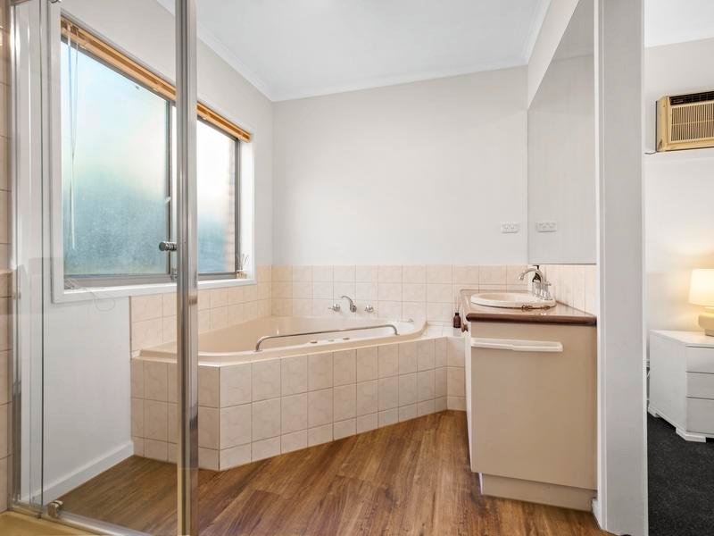 617 Laurie Street, Golden Point image 10